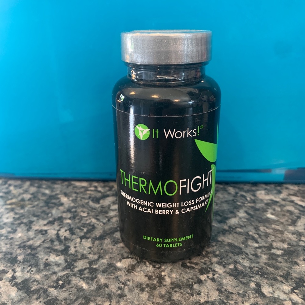 ItWorks Thermofight weight loss capsules. Sealed!